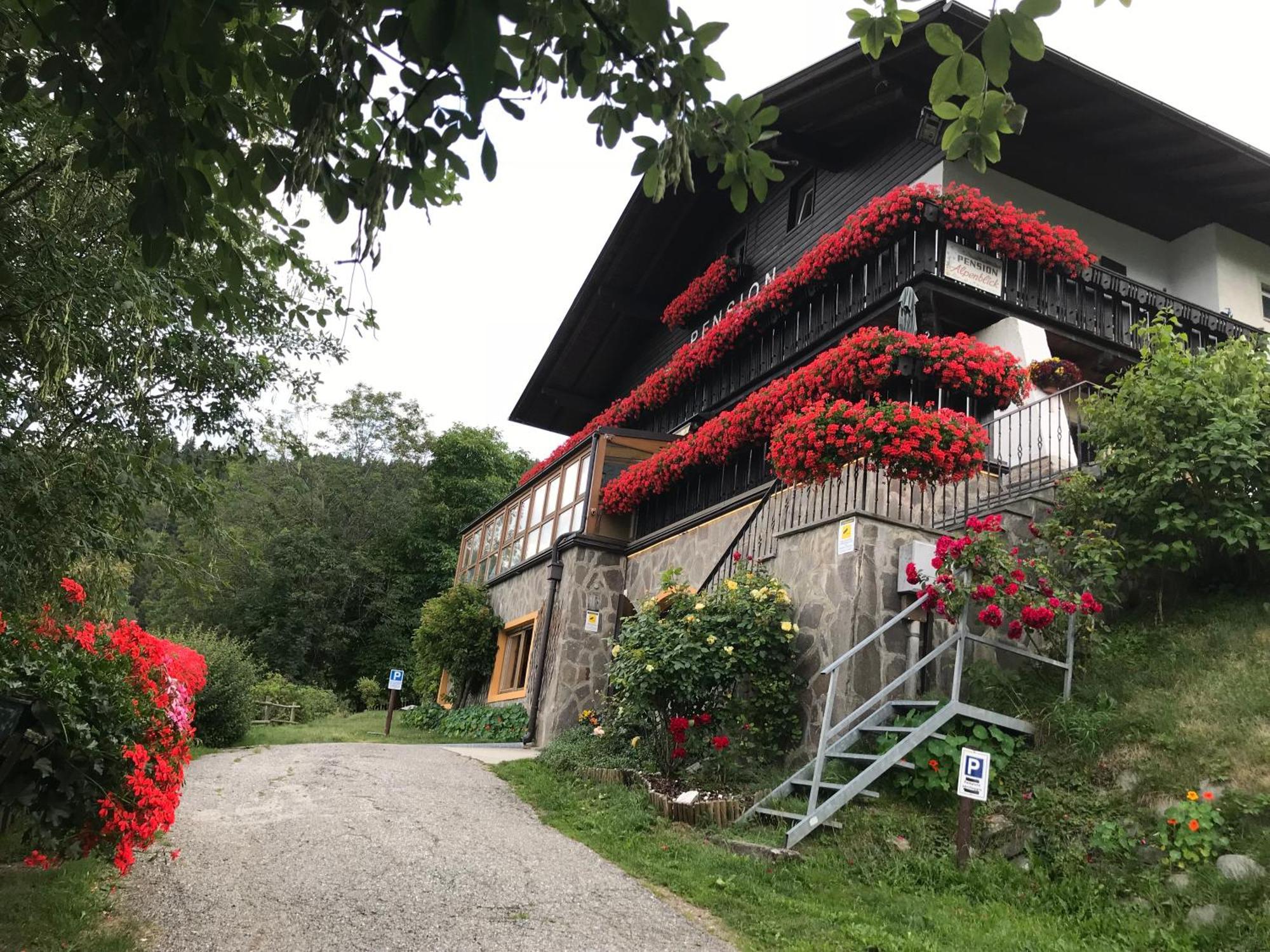 Alpenblick Bed & Breakfast 비피테노 외부 사진